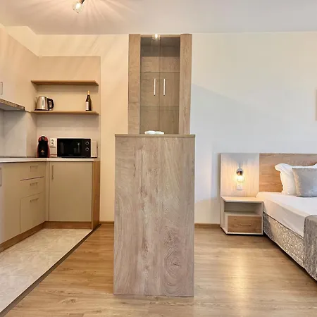 Sea View Allure With Balcony * פרימורסקו