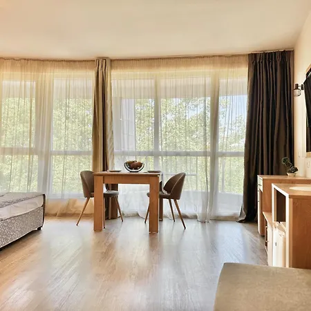 דירה Sea View Allure With Balcony *